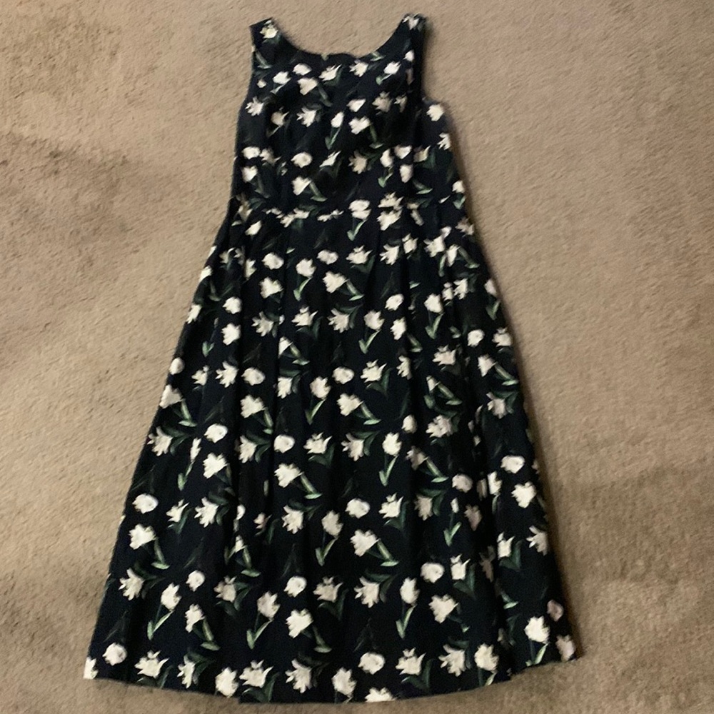 Eva Mendes floral dress